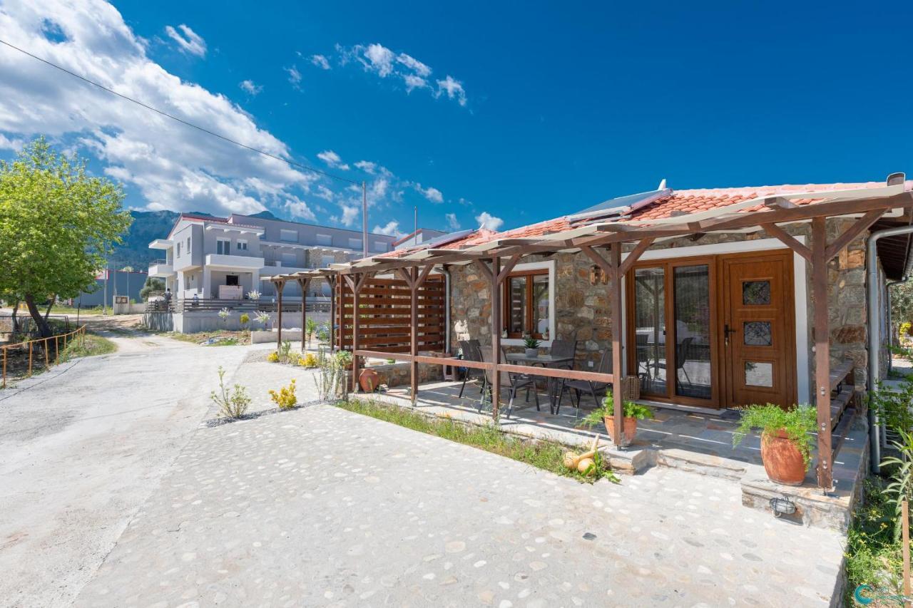 Vila Eleni'S Stone House Skala Potamia  Exteriér fotografie