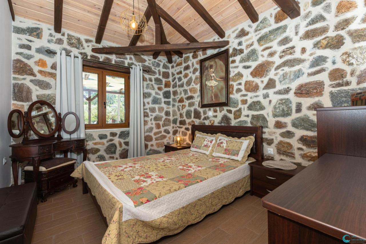 Vila Eleni'S Stone House Skala Potamia  Exteriér fotografie