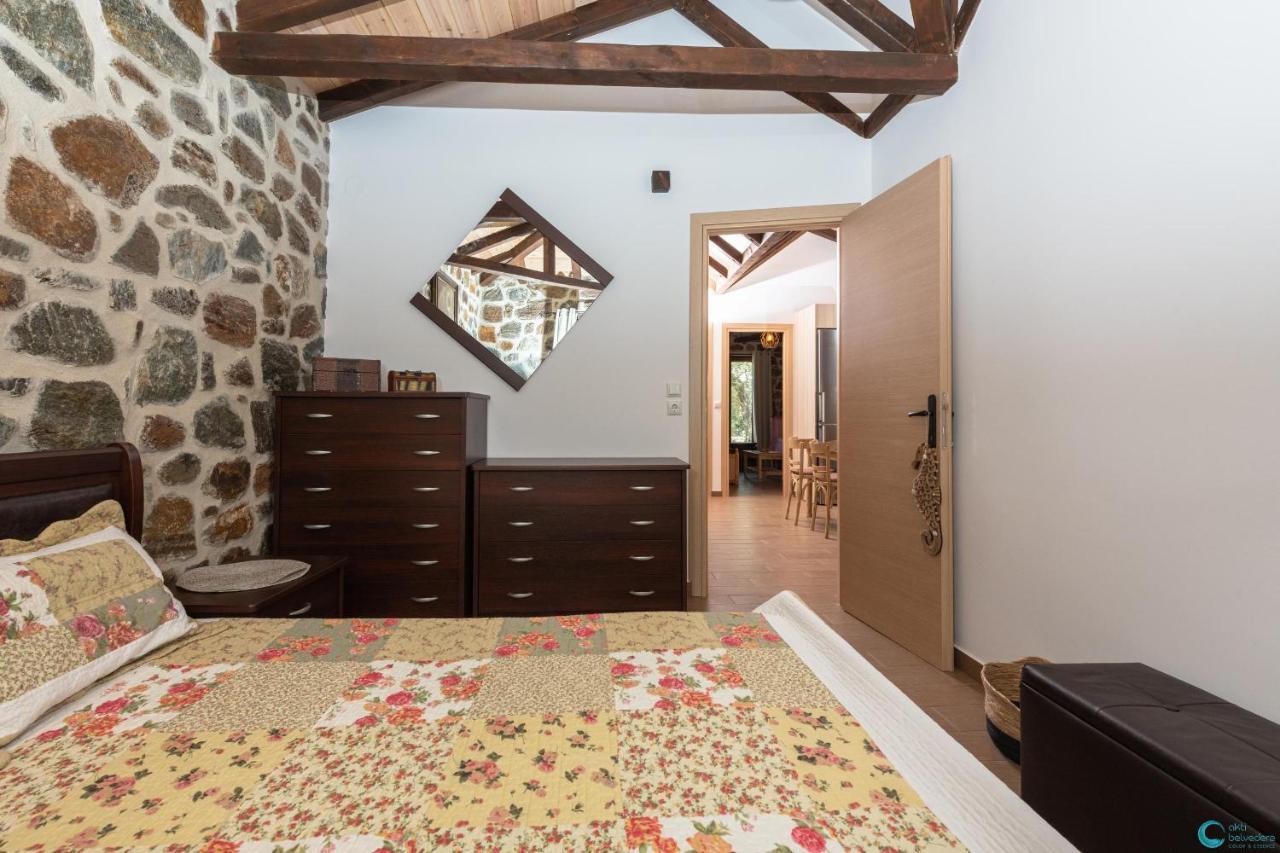 Vila Eleni'S Stone House Skala Potamia  Exteriér fotografie