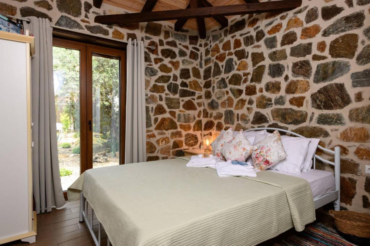 Vila Eleni'S Stone House Skala Potamia  Exteriér fotografie